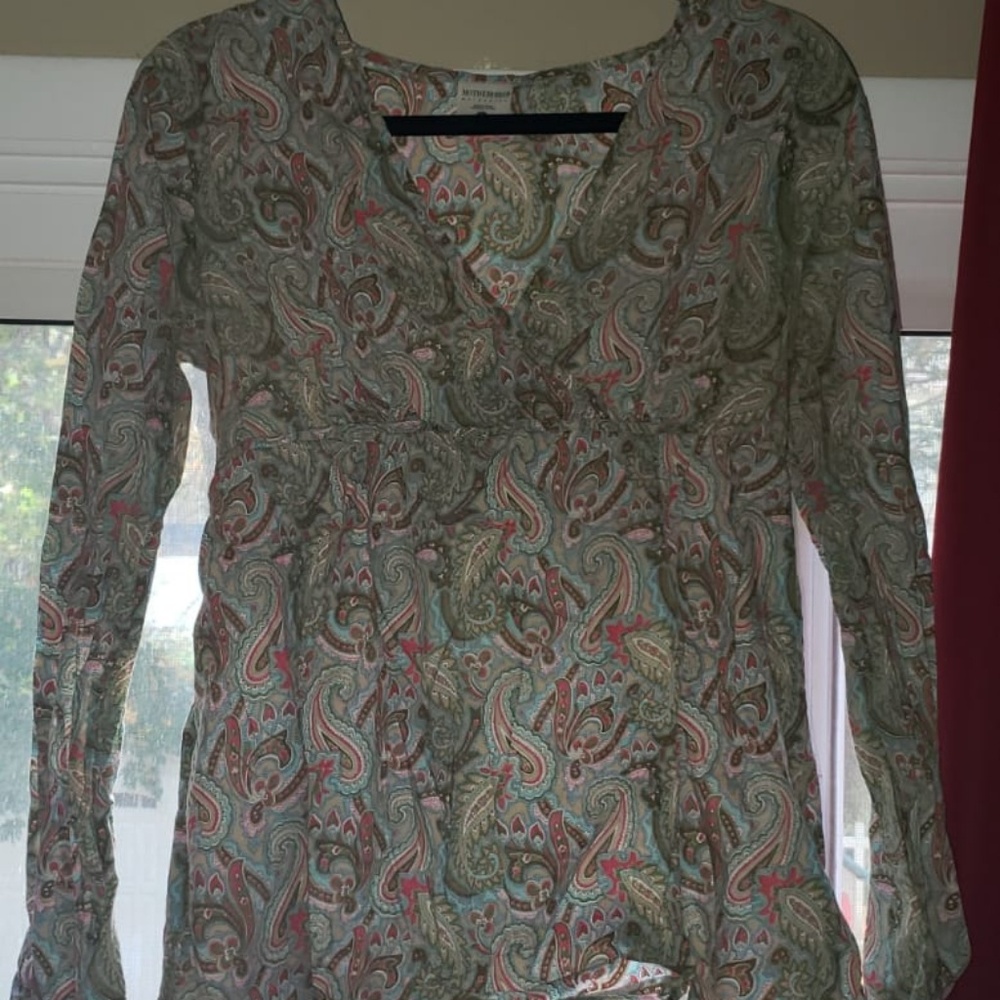 Maternity shirt